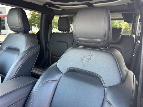 Certified 2024 Ford Bronco Badlands image 16