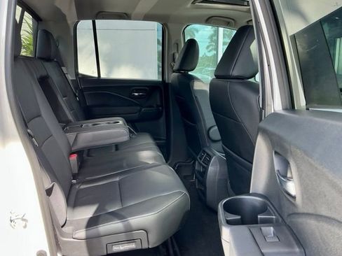 Certified 2023 Honda Ridgeline RTL image 17