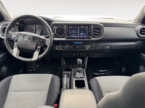 Certified 2021 Toyota Tacoma TRD Off-Road image 10