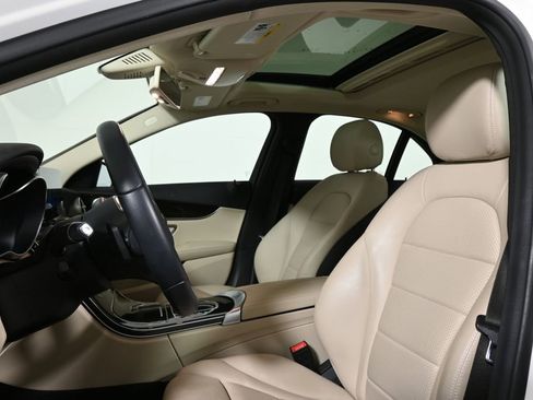 Certified 2020 Mercedes-Benz C 300 4MATIC Sedan image 15