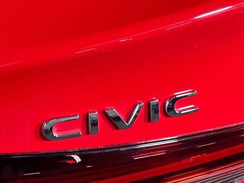 Certified 2025 Honda Civic Sport image 25