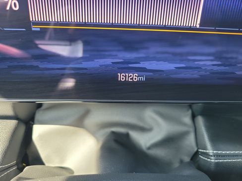 Used 2025 Chevrolet Blazer EV LT AWD/4WD image 29