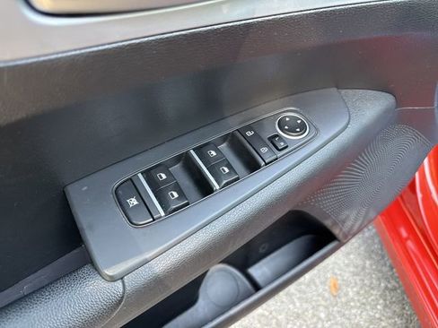 Used 2023 Kia Forte LXS w/ LXS Technology Package image 13