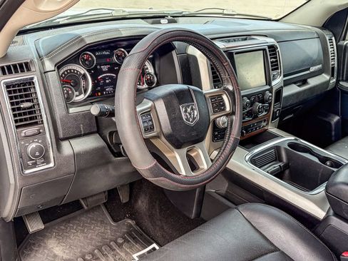 Used 2015 RAM 1500 Laramie w/ Convenience Group AWD/4WD image 8