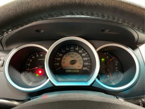 Used 2010 Toyota Tacoma 4x4 Double Cab image 16