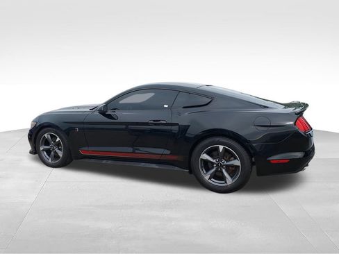 Used 2015 Ford Mustang Coupe w/ Equipment Group 051A RWD image 5