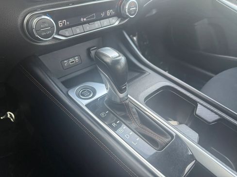 Used 2022 Nissan Sentra SR FWD image 17