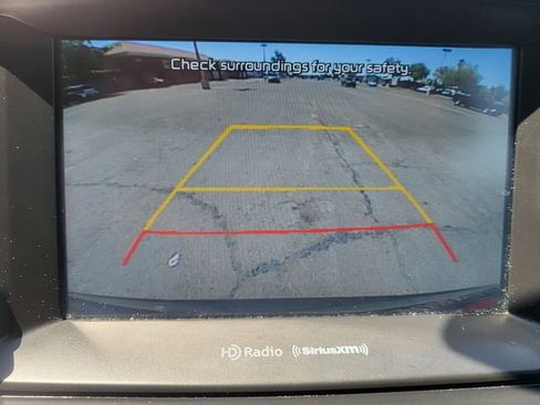 Used 2018 Kia Sorento FWD image 33