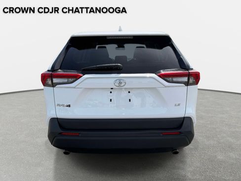 Used 2024 Toyota RAV4 LE FWD image 5