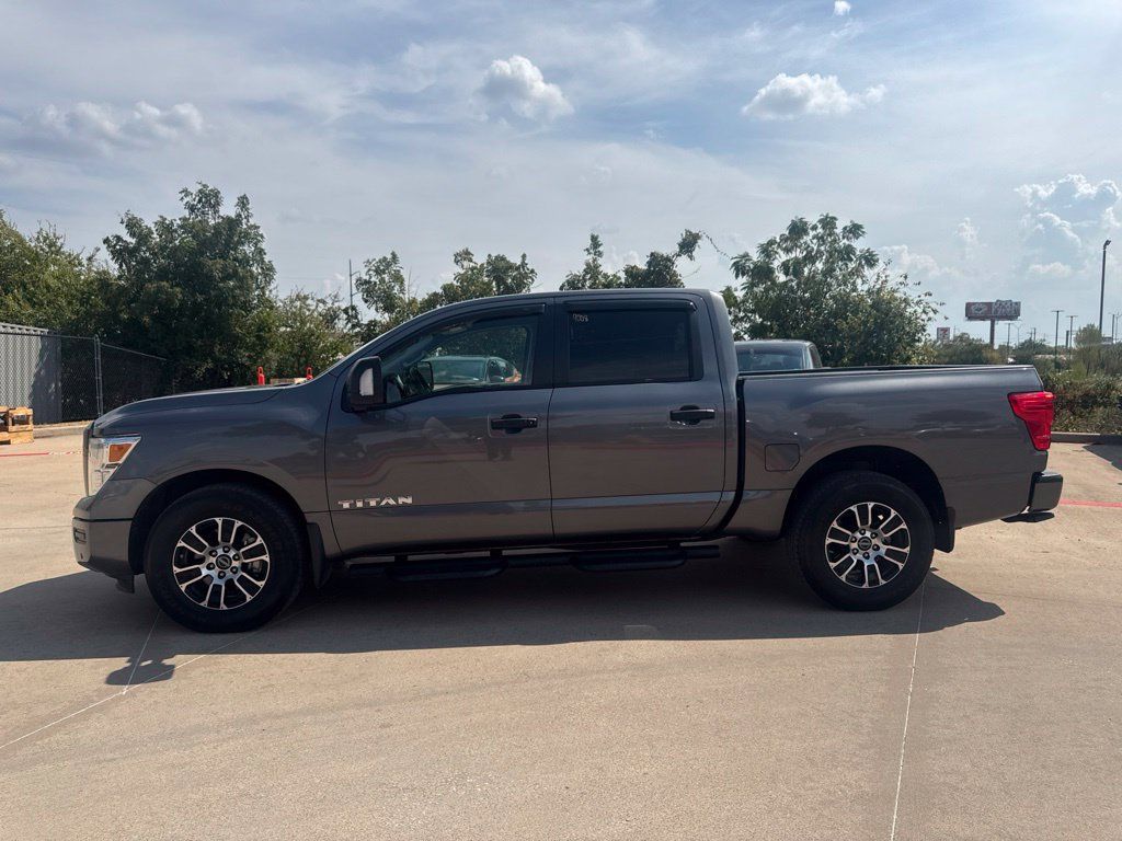 Certified 2024 Nissan Titan SV w/ SV Convenience Package RWD image 2