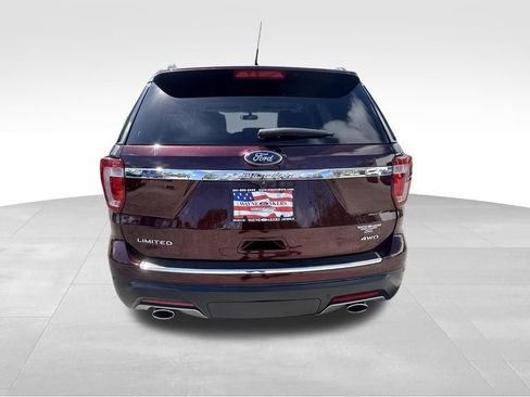 Used 2019 Ford Explorer Limited w/ Limited Luxury Package image 5