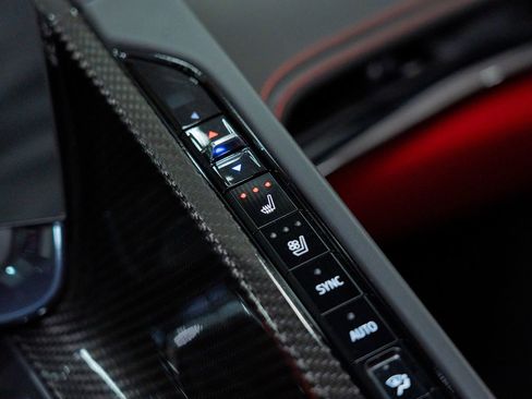 Used 2023 Chevrolet Corvette Z06 w/ Z07 Performance Package RWD image 50
