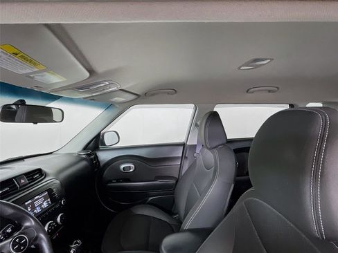 Used 2018 Kia Soul image 11