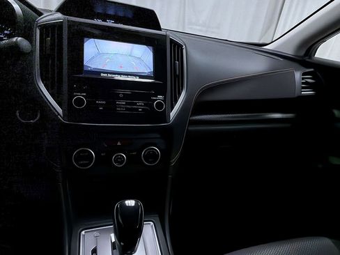 Used 2023 Subaru Crosstrek 2.0i Premium image 19