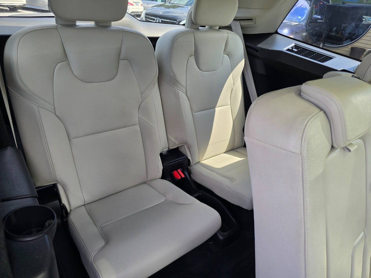 Used 2019 Volvo XC90 T6 Momentum w/ Advanced Package AWD/4WD image 27