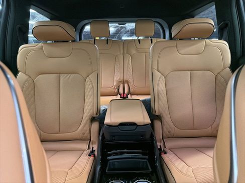 New 2025 Jeep Grand Cherokee L Summit w/ Advanced Protech Group IV image 27