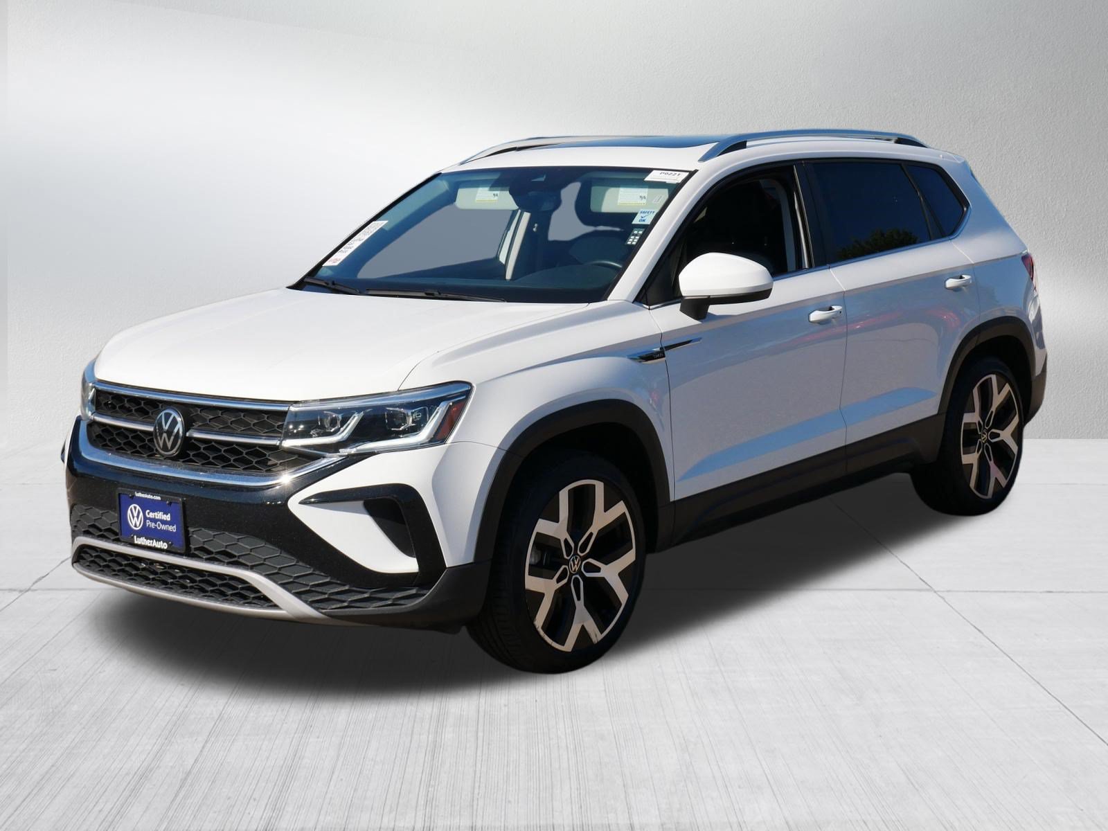 Certified 2023 Volkswagen Taos SEL AWD/4WD image 3
