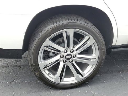 New 2025 Cadillac Escalade Sport w/ Touring Package image 7