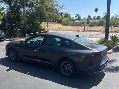 Used 2025 Kia K4 FWD image 7