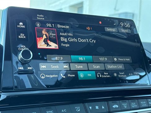 New 2026 Honda Odyssey Elite image 17