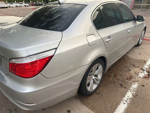 Used 2010 BMW 528i Sedan RWD image 5