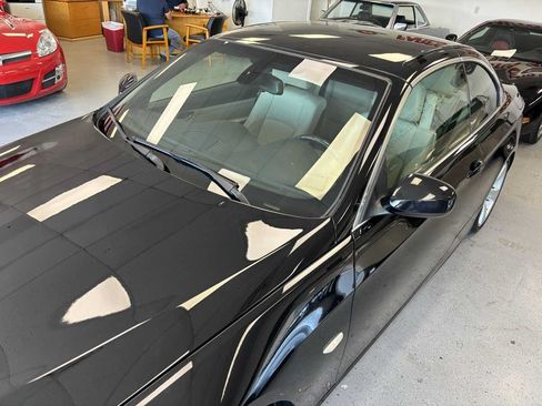 Used 2011 BMW 328i Convertible RWD image 3