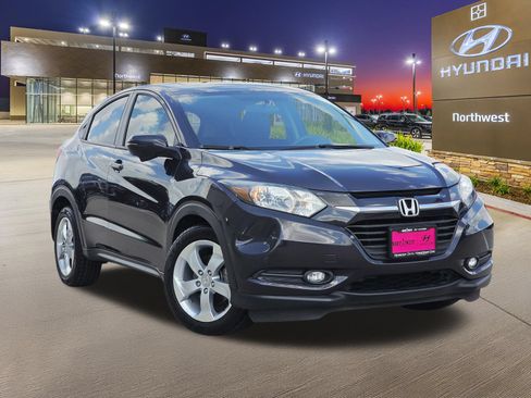 Used 2016 Honda HR-V EX image 3