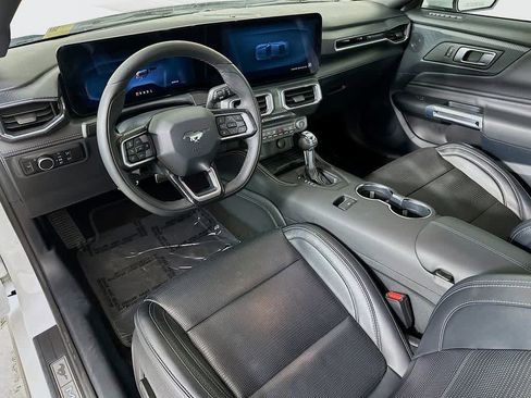 Used 2024 Ford Mustang Premium image 2