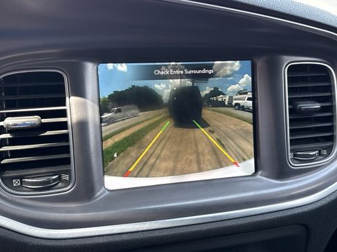 Used 2020 Dodge Charger Scat Pack RWD image 17