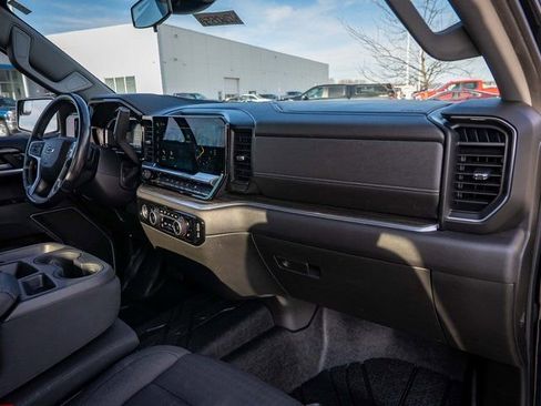 Used 2022 Chevrolet Silverado 1500 RST w/ Redline Edition image 16