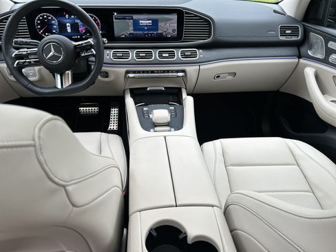 Certified 2025 Mercedes-Benz GLS 450 4MATIC image 27