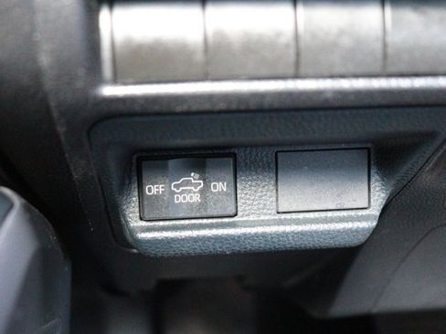 Used 2024 Toyota Tacoma SR5 RWD image 23