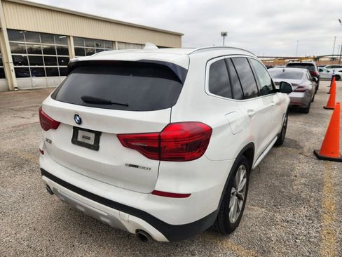 Used 2019 BMW X3 sDrive30i w/ Driving Assistance Package image 3