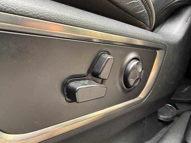Used 2019 RAM 1500 Limited w/ Advanced Safety Group AWD/4WD image 17