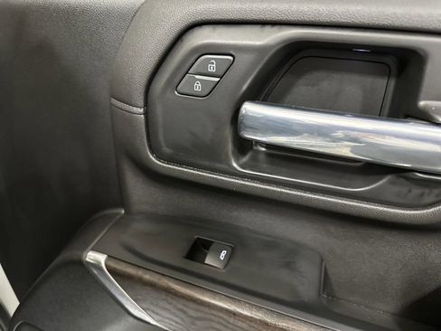 Used 2022 GMC Sierra 2500 Denali image 39