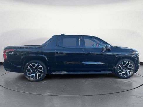 Used 2024 Chevrolet Silverado EV RST image 4