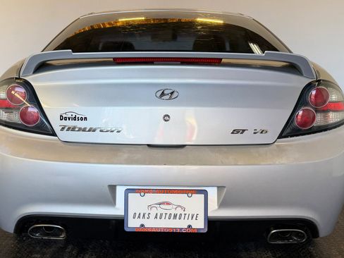 Used 2008 Hyundai Tiburon image 5