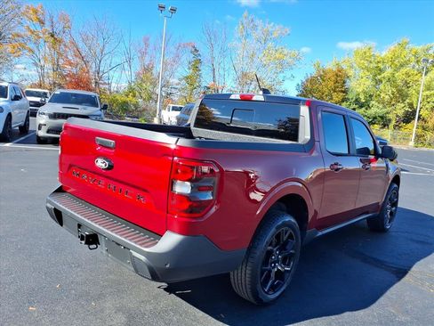 Used 2025 Ford Maverick Lariat w/ Black Appearance Package image 7