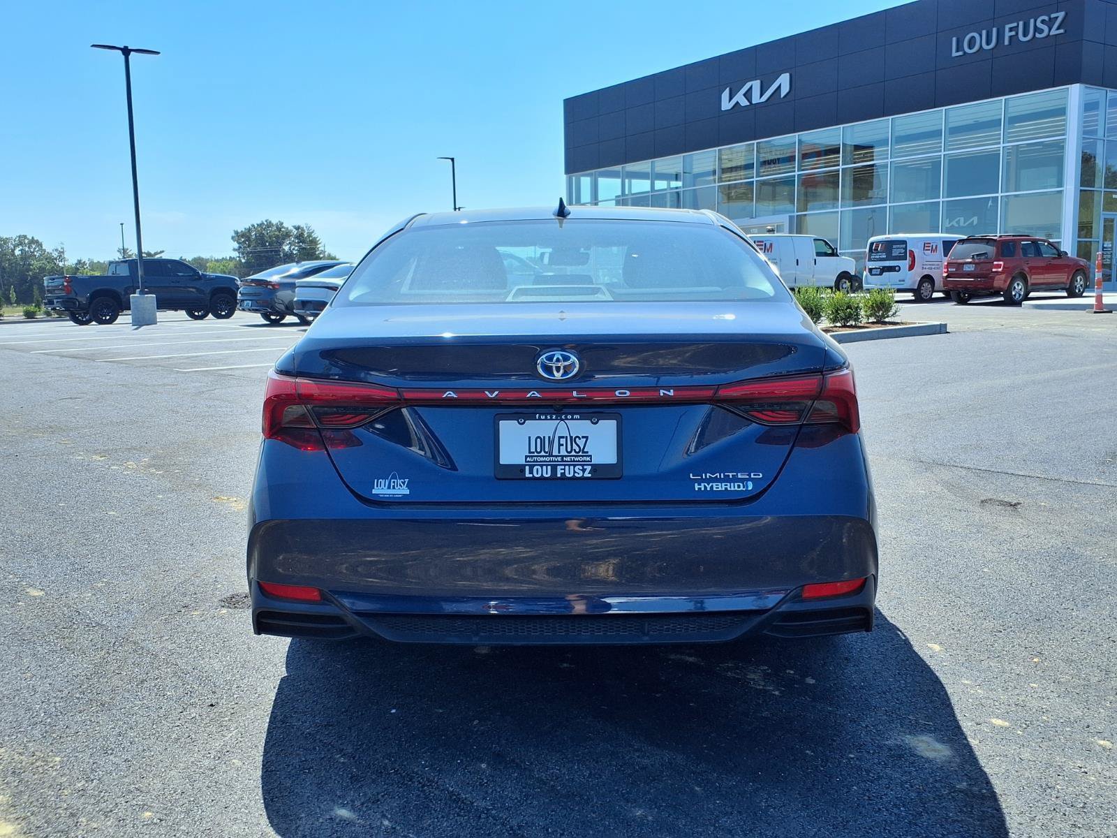 Used 2020 Toyota Avalon Limited w/ Protection Package FWD image 32