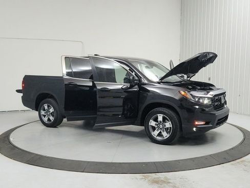 Used 2025 Honda Ridgeline RTL image 9