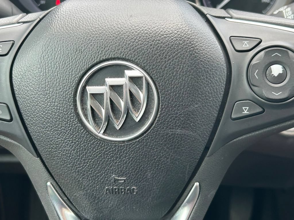 Used 2019 Buick Envision Essence FWD image 34