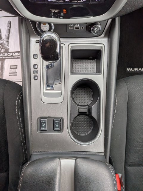 Used 2019 Nissan Murano SV w/ Premium Package AWD/4WD image 15