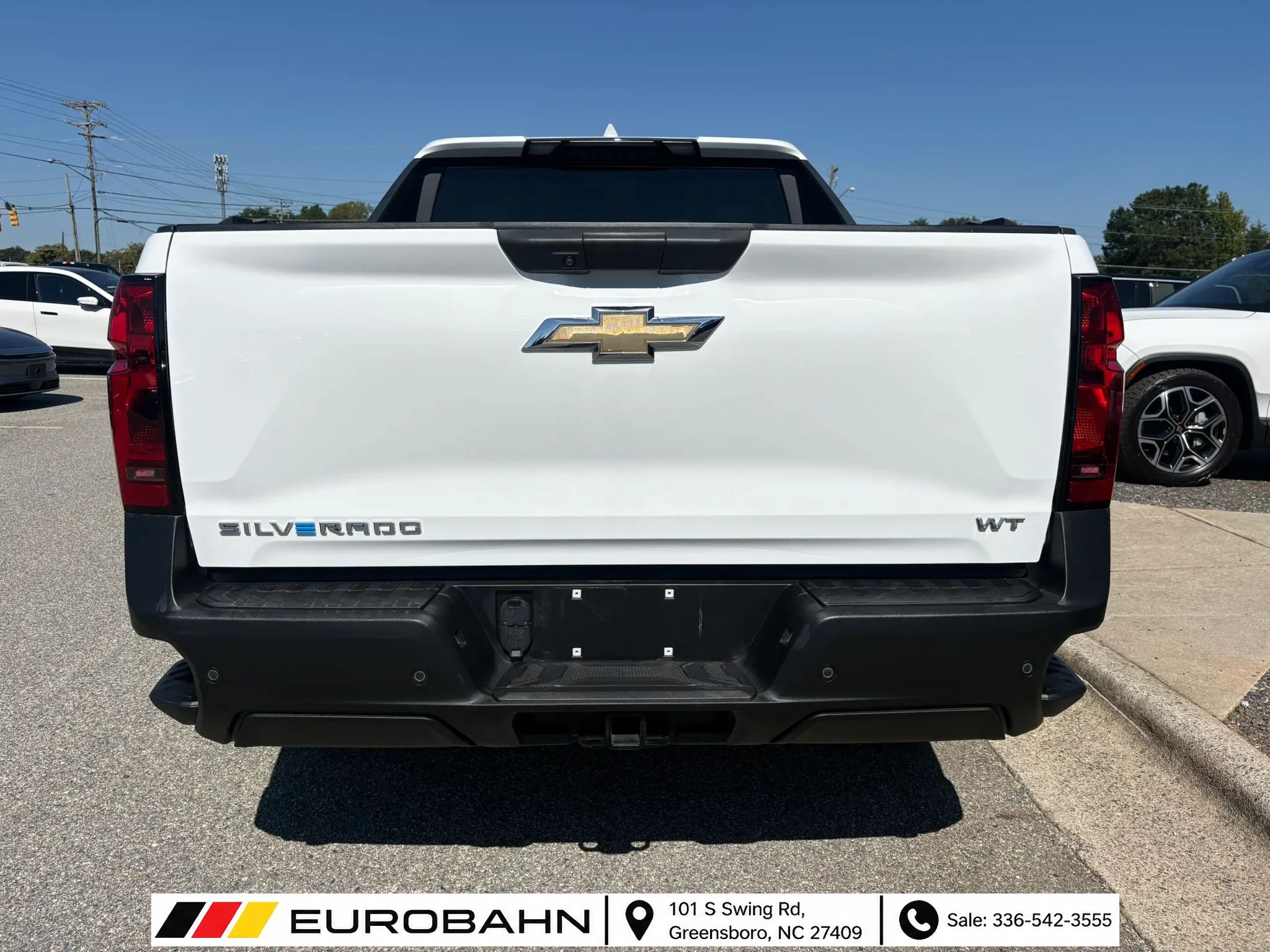Used 2024 Chevrolet Silverado EV W/T AWD/4WD image 4