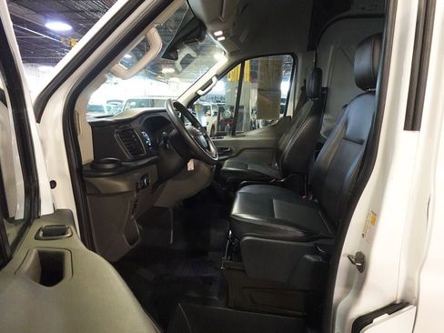 Used 2022 Ford Transit 250 148 High Roof Extended w/ Load Area Protection Package RWD image 18