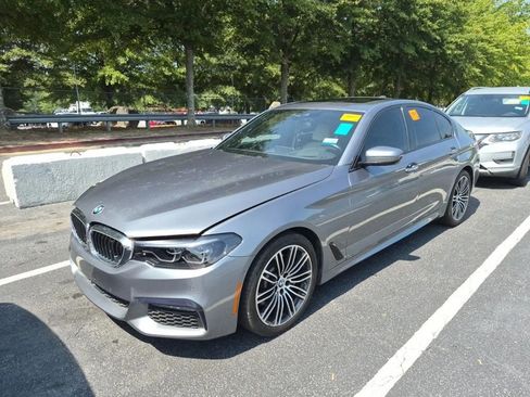 Used 2017 BMW 540i RWD image 2
