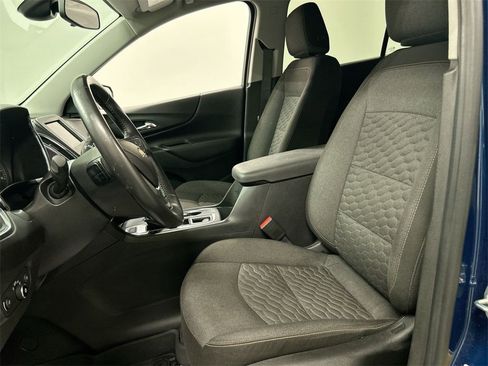 Used 2020 Chevrolet Equinox LT image 9