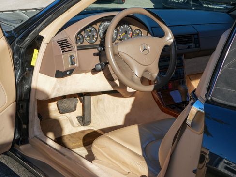 Used 1999 Mercedes-Benz SL 500 image 18