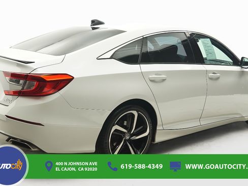 Used 2021 Honda Accord Sport image 6