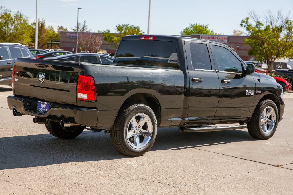 Used 2018 RAM 1500 Express RWD image 5