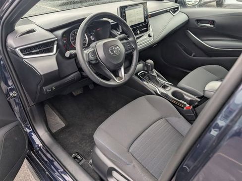 Used 2022 Toyota Corolla SE w/ SE Premium Package image 12